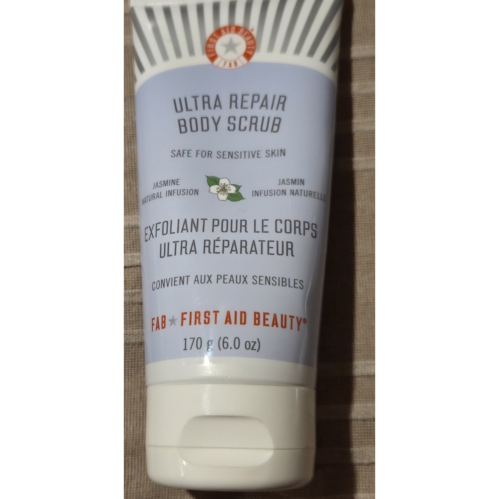 First Aid Beauty Ultra Repair Scub Jasmine Natural‎ Infusion Sensitive Skin Safe